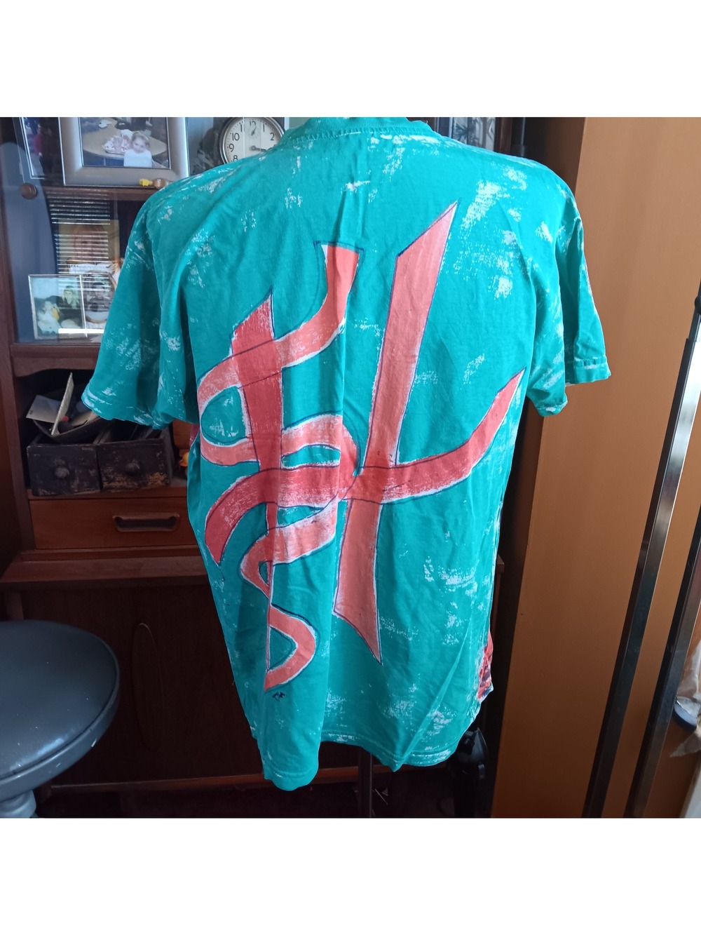 Elephant Hand Painted Large Vintage T-shirt Heather 1OF1 80's USA